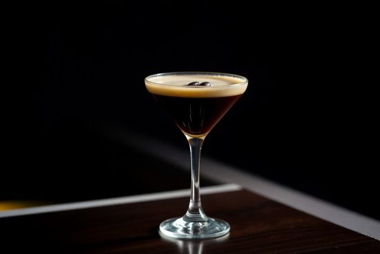 Cocktail Espresso Martini — la recette du Barman Vous Déteste